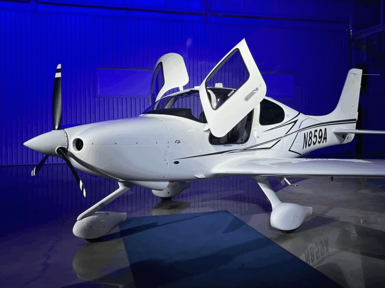 N859A Exterior
